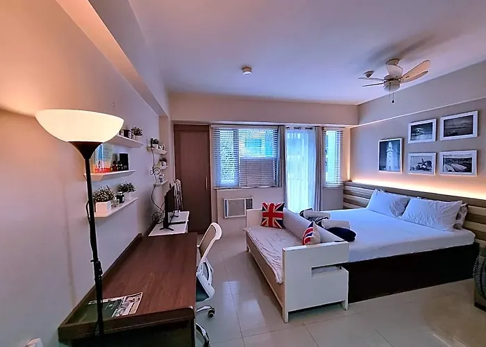 Hotel One Palm Tree At Airport T3 By Beth Manila